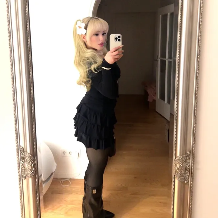celina_x3