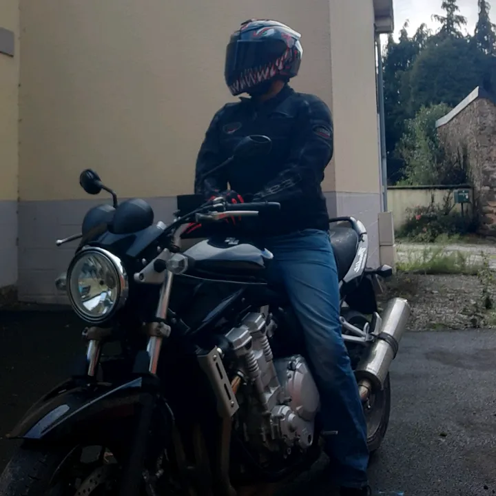 motard335