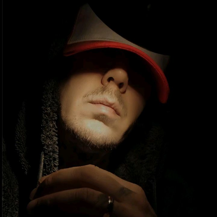 🆁🅾🅲🅺👑🅾🅿🅰🎩💜 - original sound