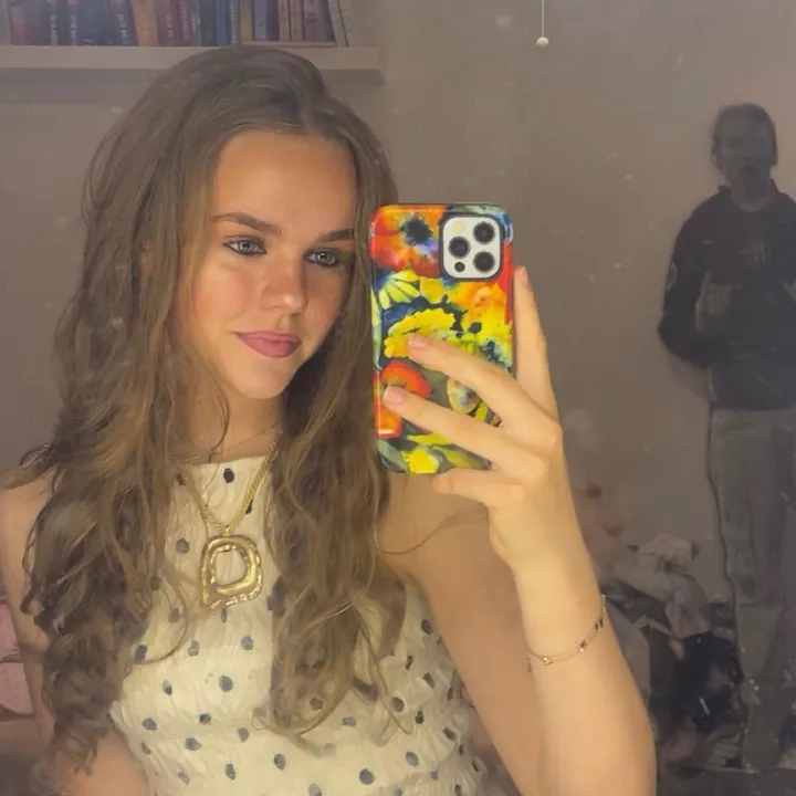 tess_kroese.x