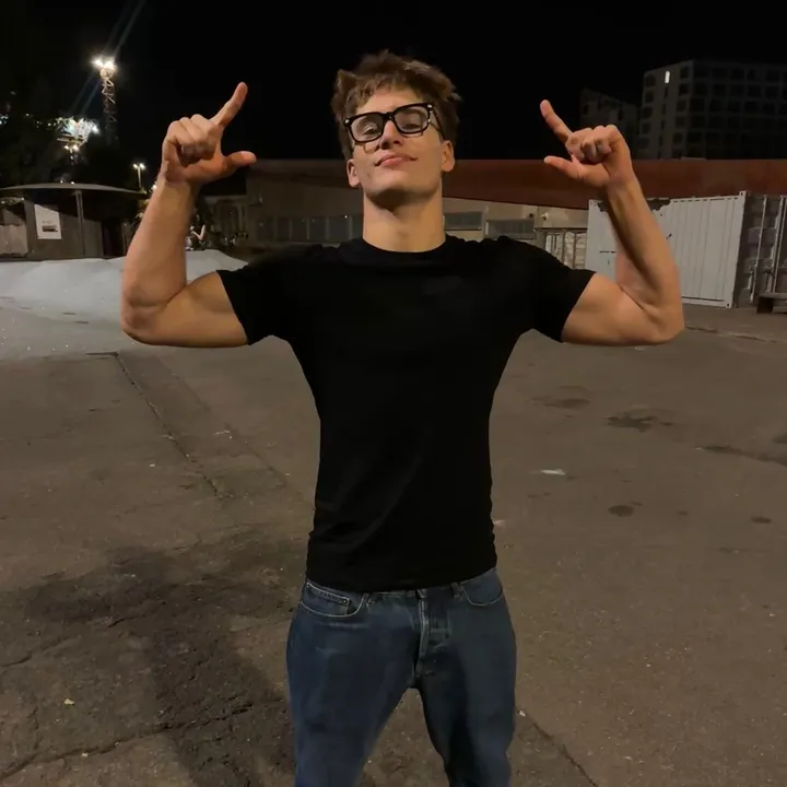 victor_m11o