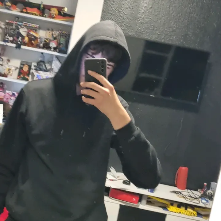 @wolfgcg123