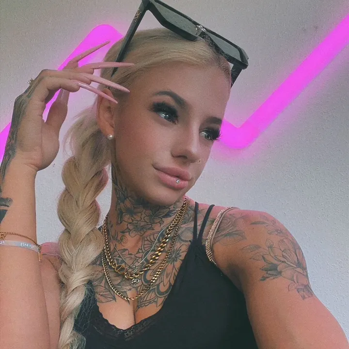 @jassiii99