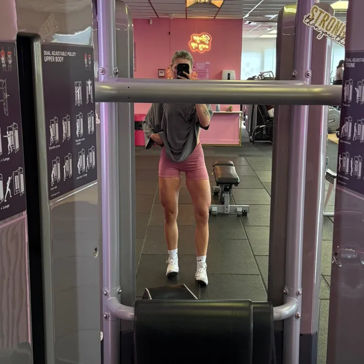 kornelia.lifts