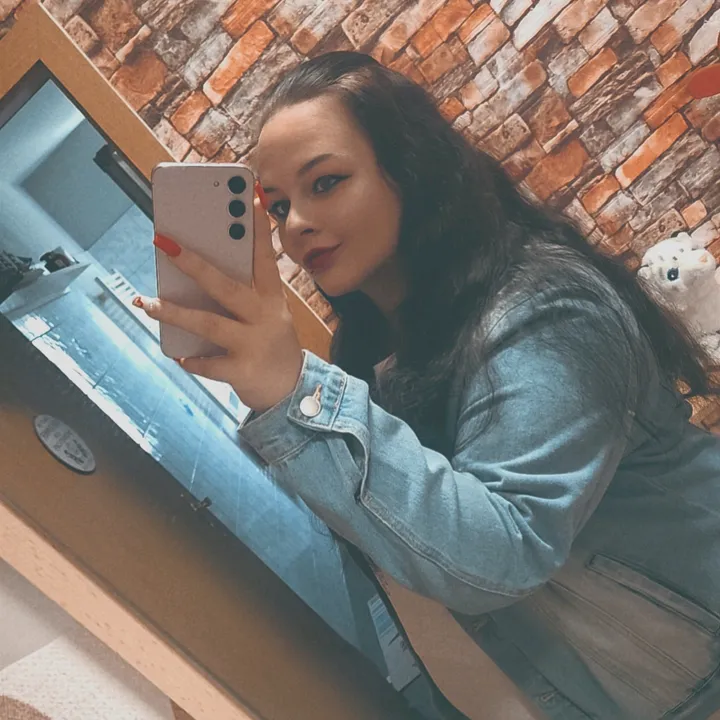 chellytekk28