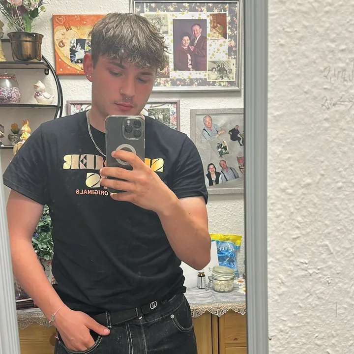 @julian_chz_22