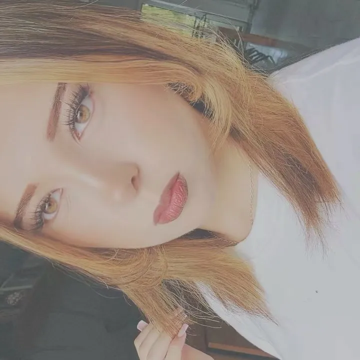 @maybedebi
