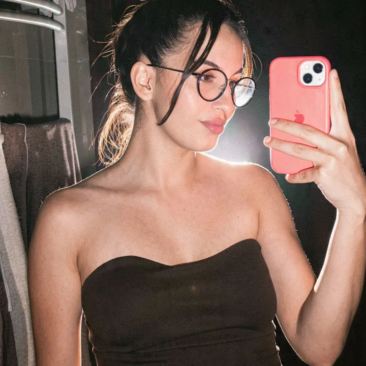@sissiamr