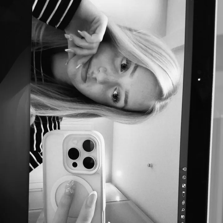 charlotte.hrfst