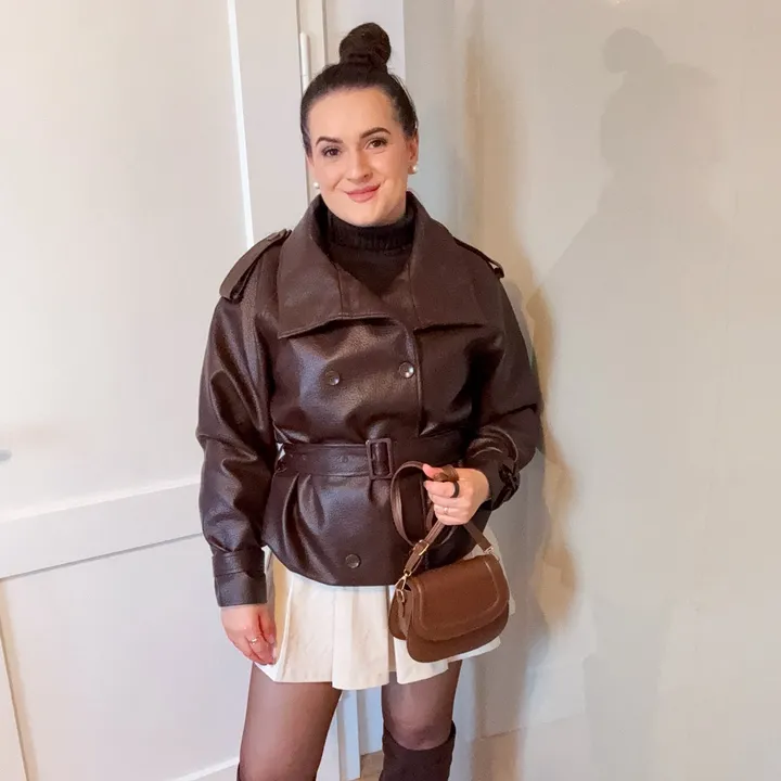 @b.katica_