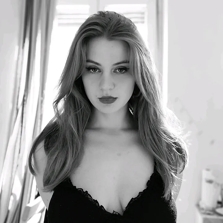 @lorenelaplusbelle