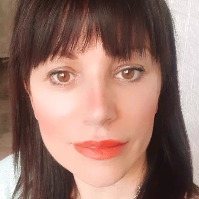 emiliaclementireal