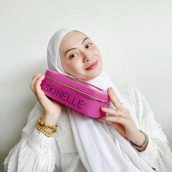 @skinelle_hq