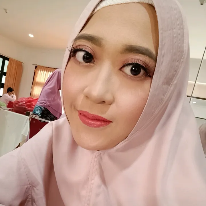 emmy.drwskincare