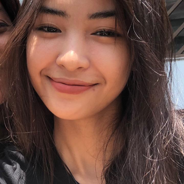 bella.jpg