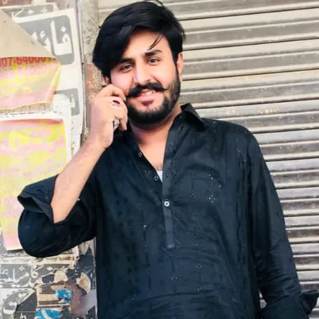 laragujjar324