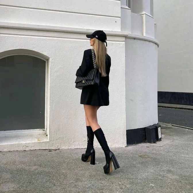 @qaisa_hana
