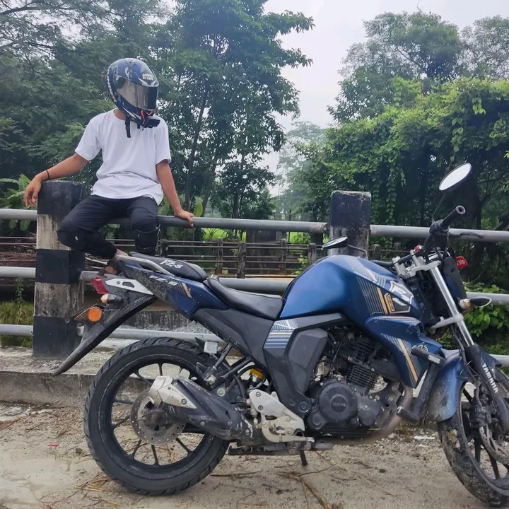 motovloggerjhapa0