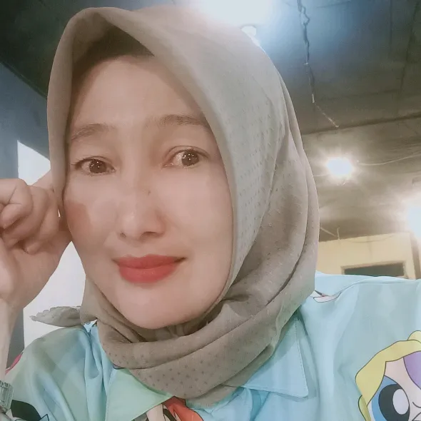 saputri2474