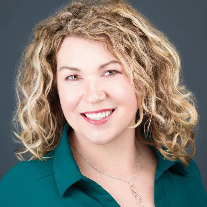 authorcarrieelks