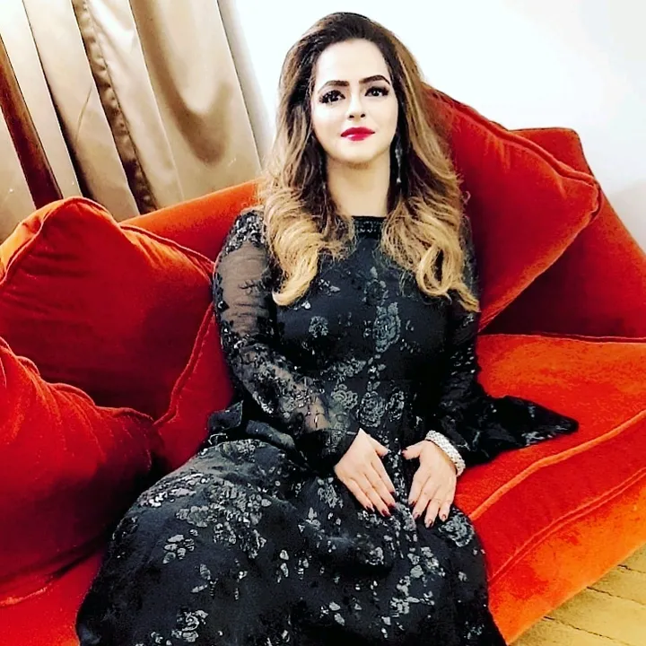 @jeemadihashahjee
