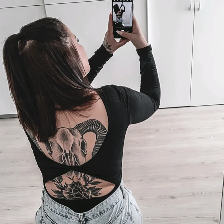 xmellyyyx