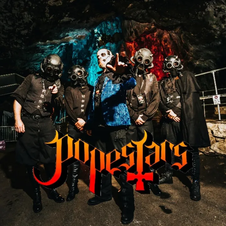 popestarsghosttribute